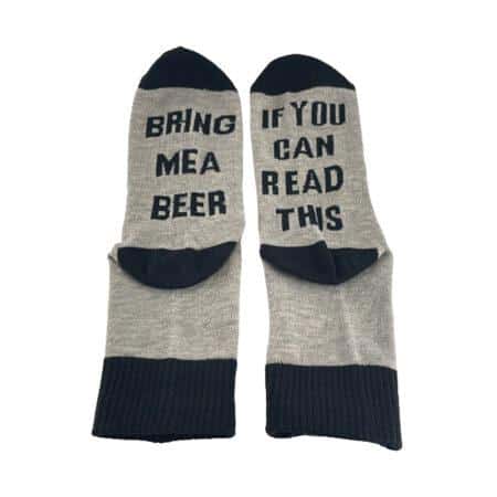 "Bring me a beer" Socken in Einheitsgröße