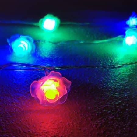 LED-Lichterkette mit Blumen 20 Stk. Transparent - Mehrfarbig mit Blinkfunktion (3,5 Meter)