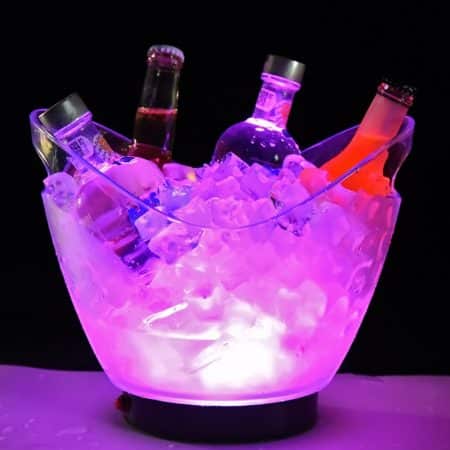 Weinkühler mit LED-Licht